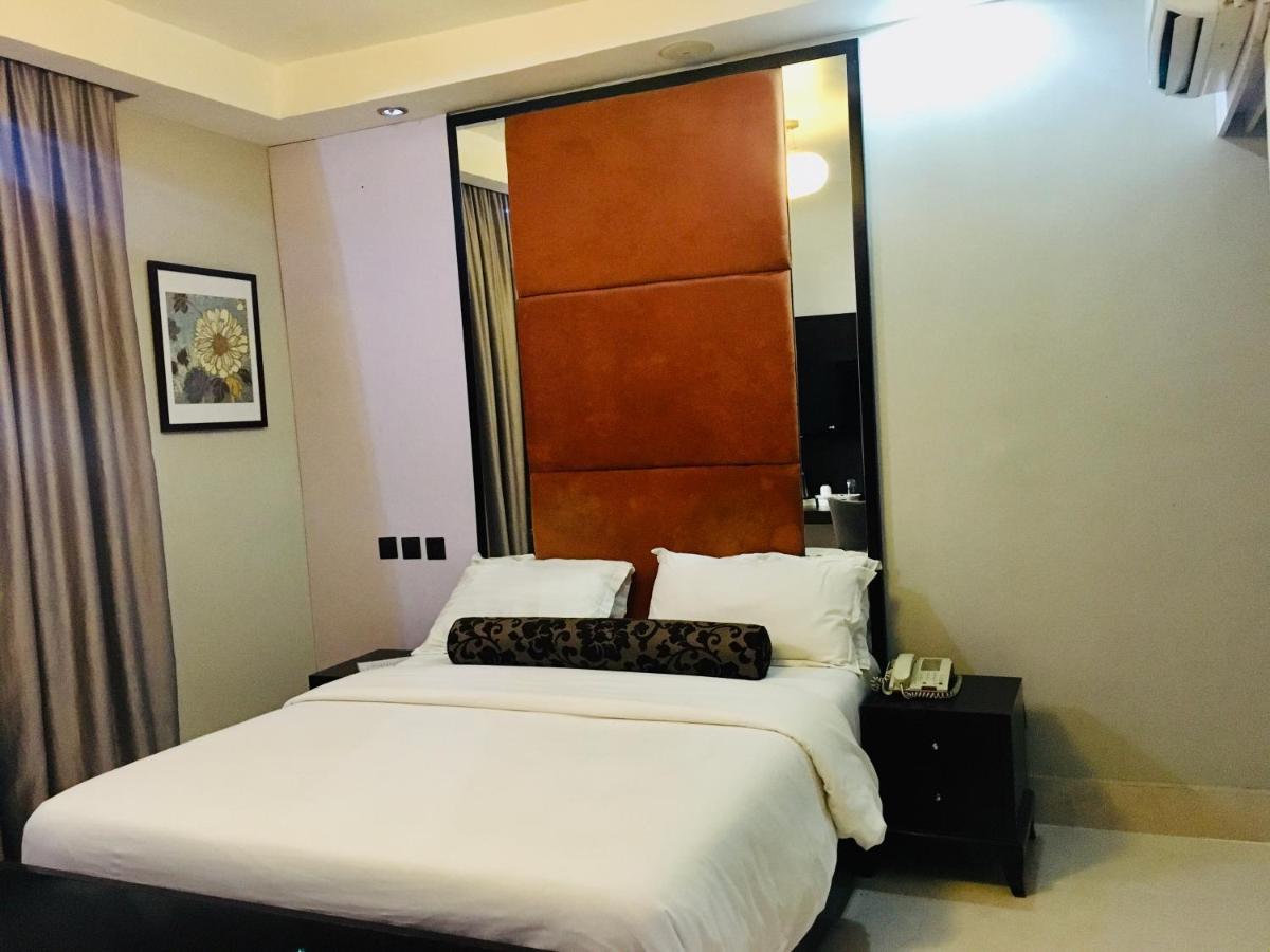BW Starfire Hotel Ikeja Dış mekan fotoğraf