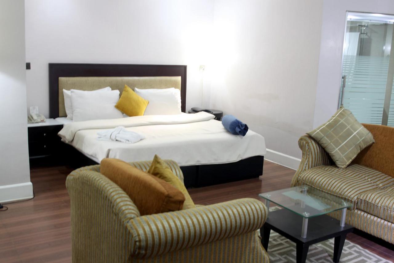 BW Starfire Hotel Ikeja Dış mekan fotoğraf