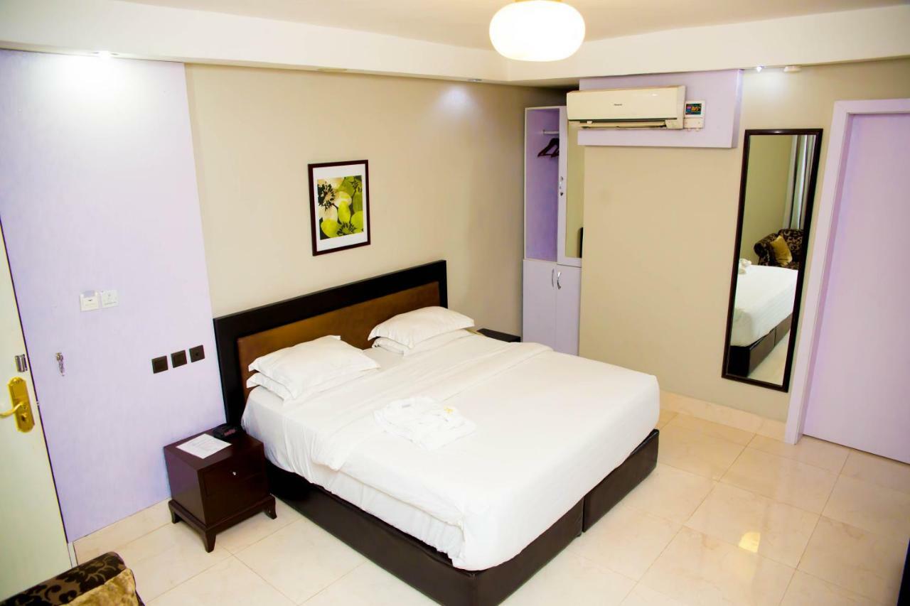BW Starfire Hotel Ikeja Dış mekan fotoğraf